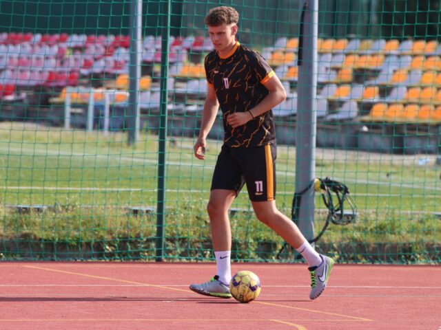 Wakacyjna Liga Piątek zagra w Dębskiej Woli